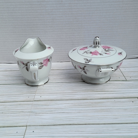 Sango Rosetta 3104 Creamer & Sugar Bowl w/Lid w/Platinum Trim Japan Pink Roses - Picture 2 of 14